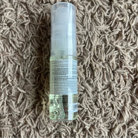 NEW! Haircare Sample Bundle - Picture 2 of 10